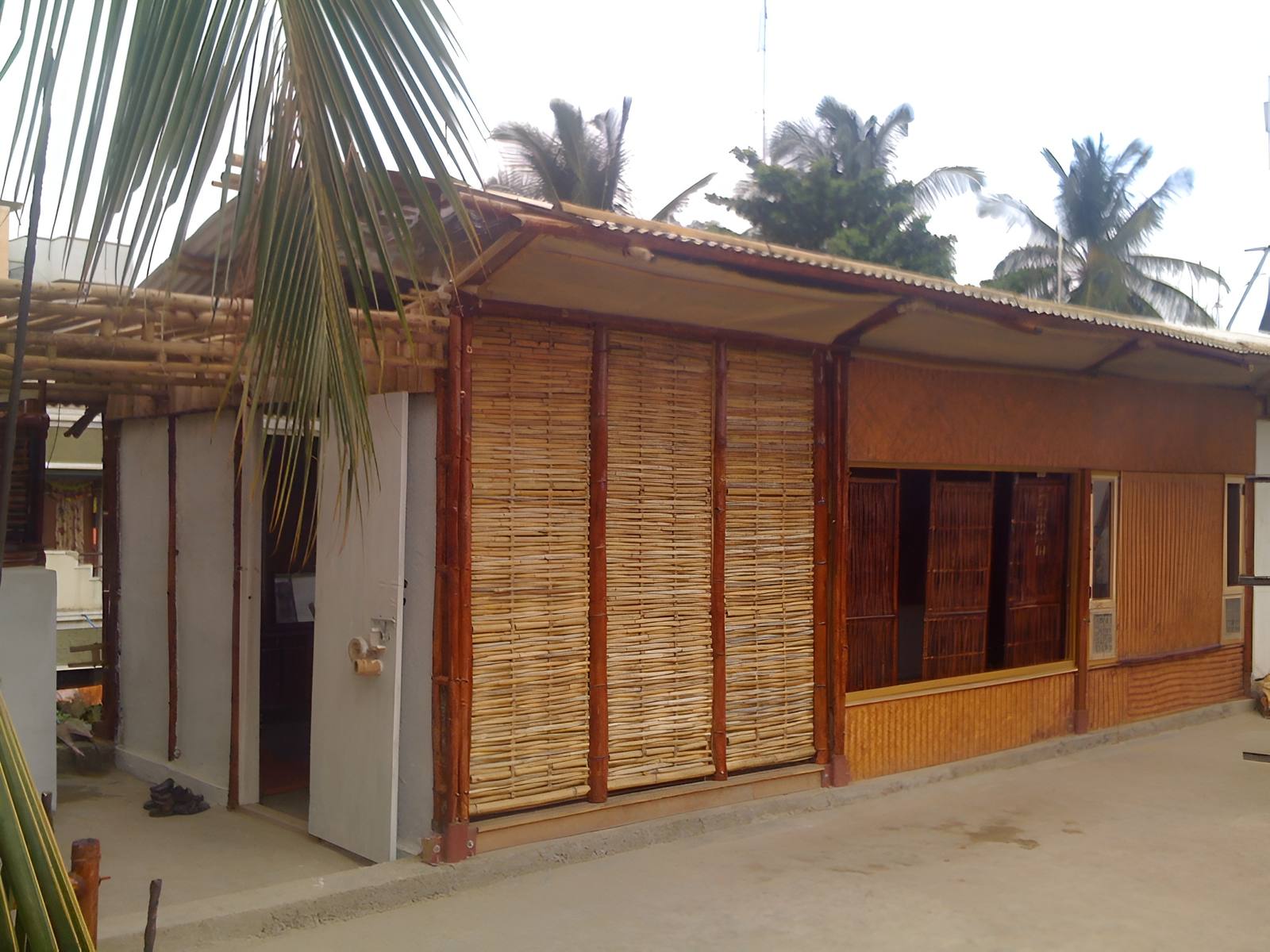 Wonder Grass office
