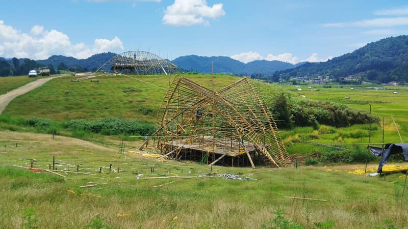 Ziro site — bamboo component erection